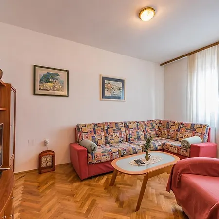 Ivano Appartamento Pola